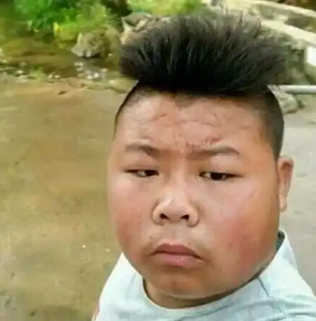 没谈过恋爱的男生,90会有这3个特征,一般人装不出来