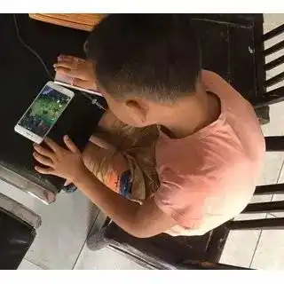 淄博一名12岁男孩突然从四楼坠下原因让人唏嘘