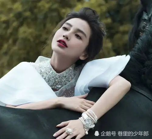 周震南新综艺官宣,看到合作女嘉宾后,粉丝多少男粉丝的梦想