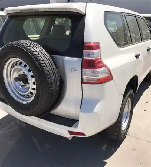 中东版丰田普拉多2700新疆客户标配现车