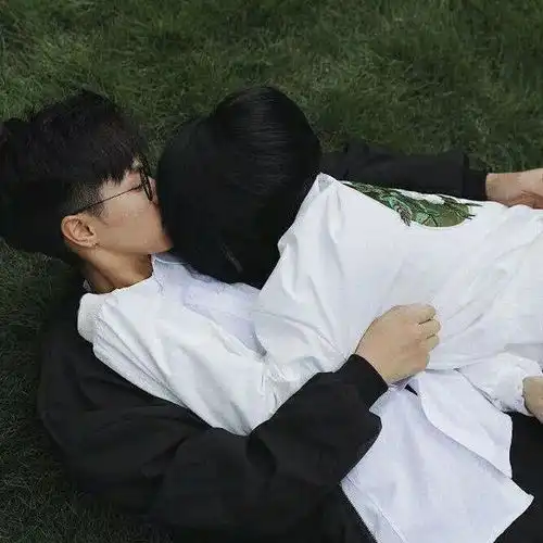 愚孝男霸气护母,儿媳拒绝给侄子出学费,两人的婚姻结束