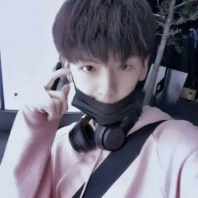 戴口罩男头帅气男生口罩控