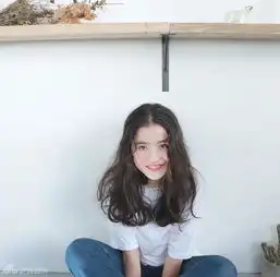 别人家的12岁日法混血小模特山田直美走红