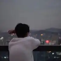 头像男真人真人不露脸的男生头像