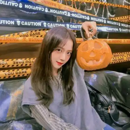 好看女生真人头像清晰女生魅力成熟小清新的