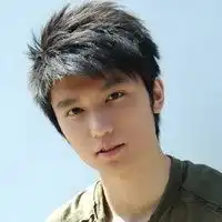 微信头像男生阳光清新微信头像图片大全