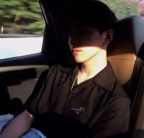 第85期高清男生头像头像分享