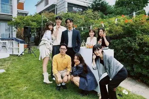 男闺蜜暗恋她,帅气老板和小奶狗对她一见钟情,这是什么女海王