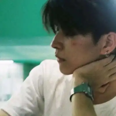 阿辰.重出江湖系列4之真人丧系男生头像我要个性网