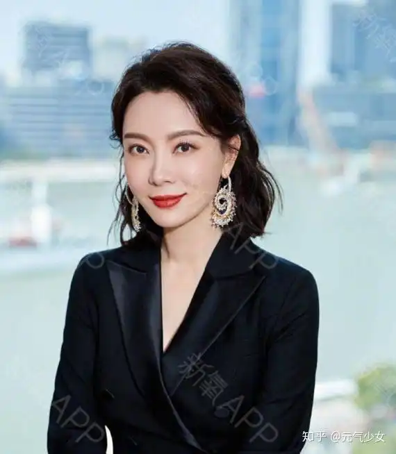 你们知道整容最成功的的四大女星是谁吗欢迎补充