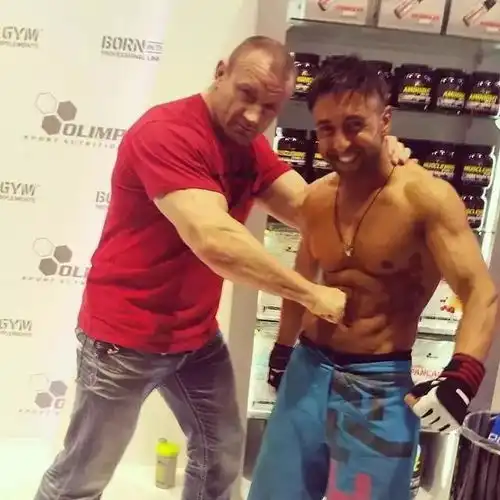 大肚男变腹肌男,这位猛男用40天震惊所有人看完我不想练了