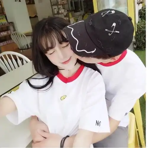 2018夏季港风情侣装学生短袖t恤女bf韩版半袖白色上衣