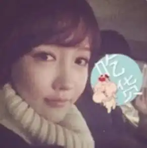 高嘉朗官宣恋情,在参加创造营期间竟就已经有女朋友