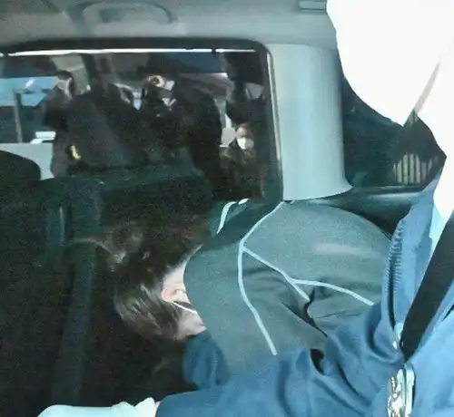 日本男孩被亲妈藏尸榻榻米,邻居那是恶魔之家,失踪好多人