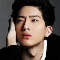 井柏然背影微信头像图片大全