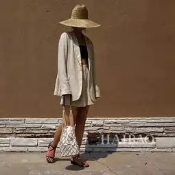 300秒,教你学会穿这件入秋必备外套越宽松越时髦