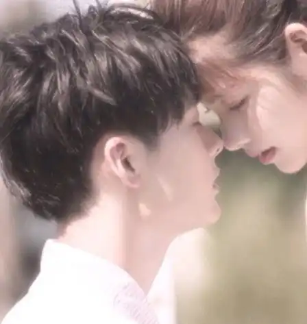 高考完第一晚情侣们一般会做这四件事,没中算我输