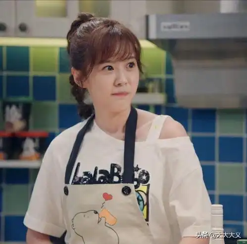 李金铭号称眼神无敌姐只看一眼剩下的你看着办ps我也是很美的