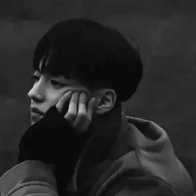 成熟忧郁帅气男生头像