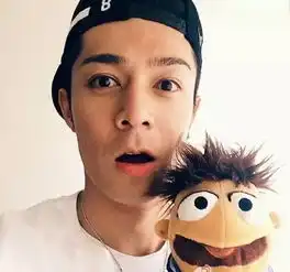 除了余文乐,他才是最潮的港男