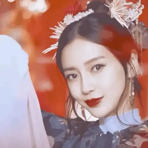 莺花蝶舞aagelababy柳岩李嘉欣范冰冰,谁是头牌