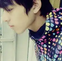 叛逆的青春躁动男生头像