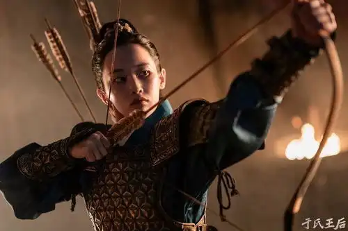 男神池昌旭自毁美颜留落腮胡网惊根本变一个人