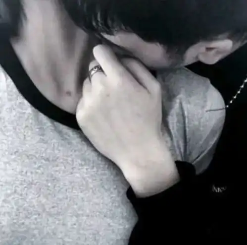 想知道男盆友是否真心爱你发这3条消息,你就全明白了