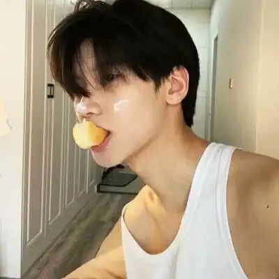 伤口会随时间愈合,留下的只有伤疤和那刻骨铭心的回忆男生头像我要个性网