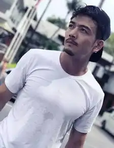 小包总健身17年,男人的风骚都是练出来的