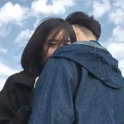 一对甜到爆的恋人头像