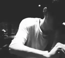 儿子,你这么优秀,要娶个不要彩礼的外地媳妇,俺穷