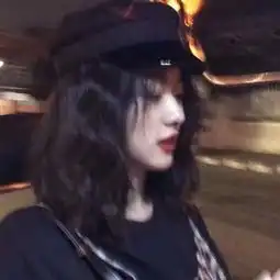 女生想跟你在一起,才会发这3种动态,暗示你抓紧时间表白吧