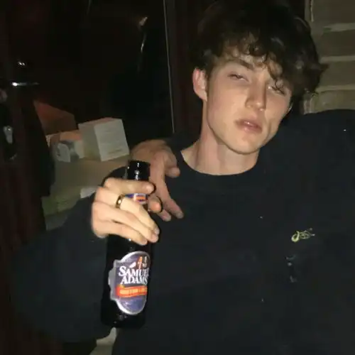 搞怪冷酷欧美男生qq头像