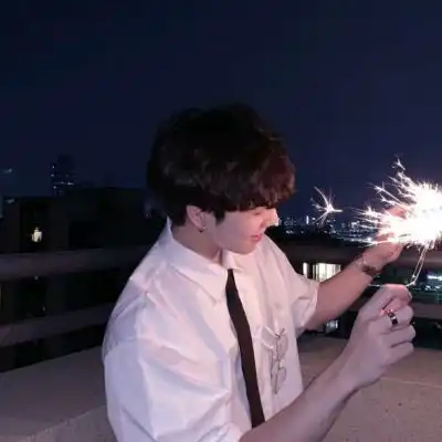 四兄弟头像一人一张潇洒无牵挂