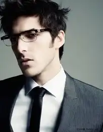 伊视可马金同戴眼镜的糗事集