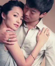 锦荣与蔡依林分手,明星情侣间女强男弱太不靠谱