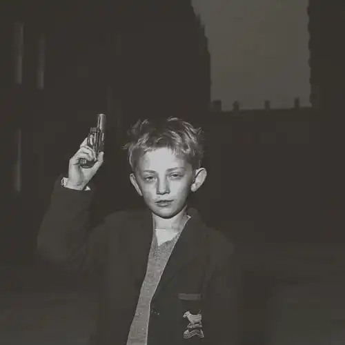 今日份分享让人心疼的男生头像