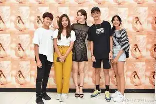 裴秀智夏天穿毛衣又如何,照样撩男神,网友颜即正义穿啥都好看