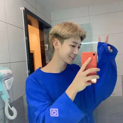 男生头像真人侧脸图片我们的感情不隔夜