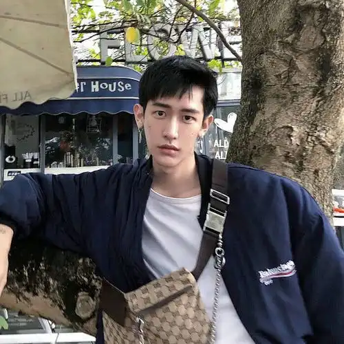 喜欢对你说这3句话的男生,多半靠不住,别轻易付出真心