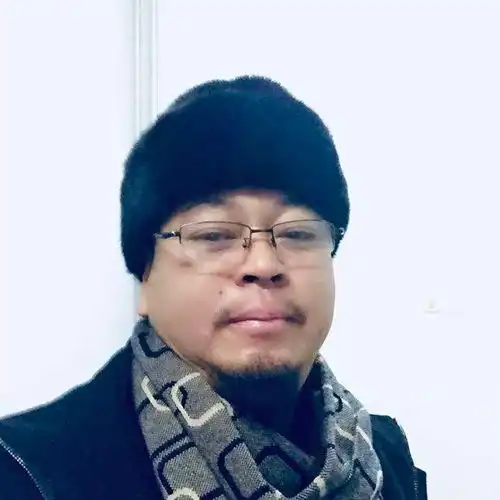 网上找30年前帅如郭富城的湖南工友,找到一枚沧桑大叔,大叔我以前确实挺帅的