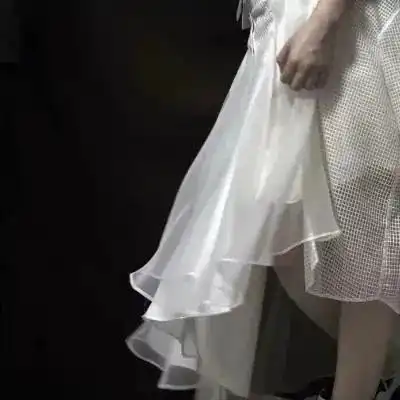 高冷女头黑白系列女生头像