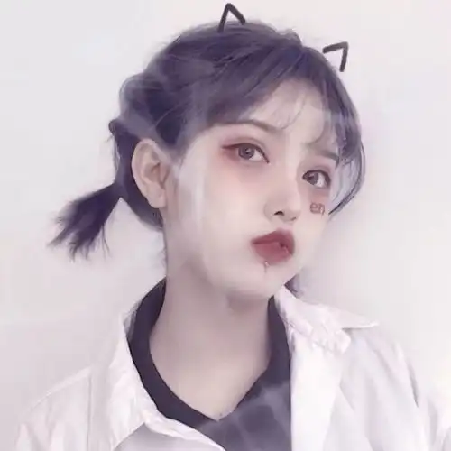 头像我们一起来扎小辫儿呀