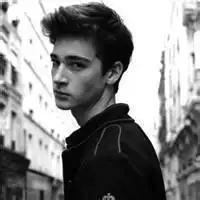 qq头像omei欧美男生