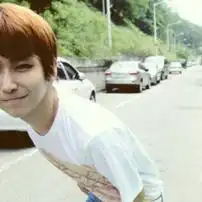 求可爱的帅气的男生qq头像