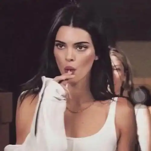 欧美氛围感头像拉满,是我喜欢的风格了