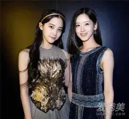 欧阳娜娜章泽天nasa颁奖典礼造型谁更美欧阳娜娜章泽天学历对比爱秀美