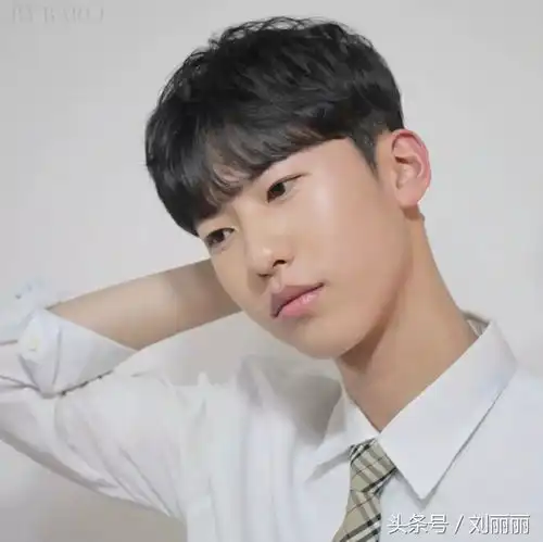 2018最帅气男神发型,非这4种莫属,剪完立马帅