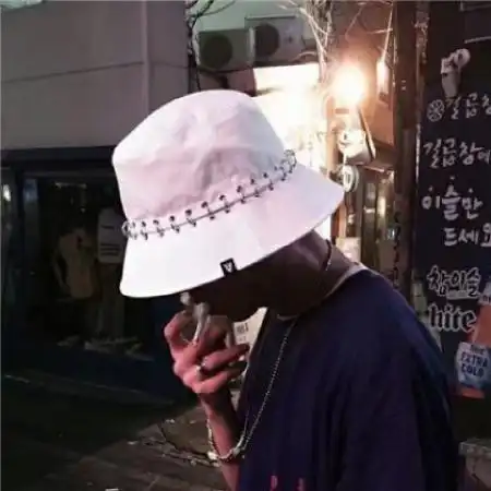 埋葬深情伤感的男头像霸气高冷没有奢望可爱点